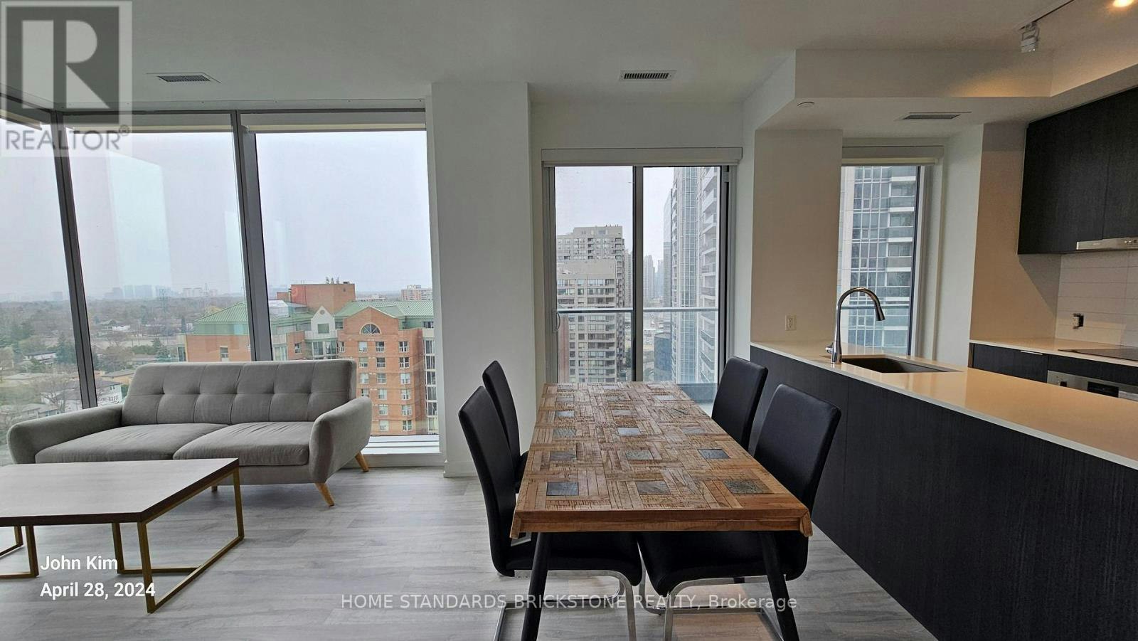 1304S-8 Olympic Garden Drive, Toronto, ON, M2M 0B9 - 6