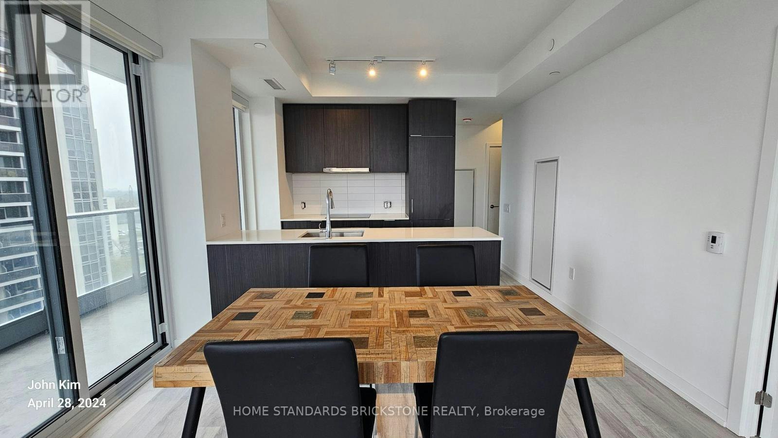 1304S-8 Olympic Garden Drive, Toronto, ON, M2M 0B9 - 7