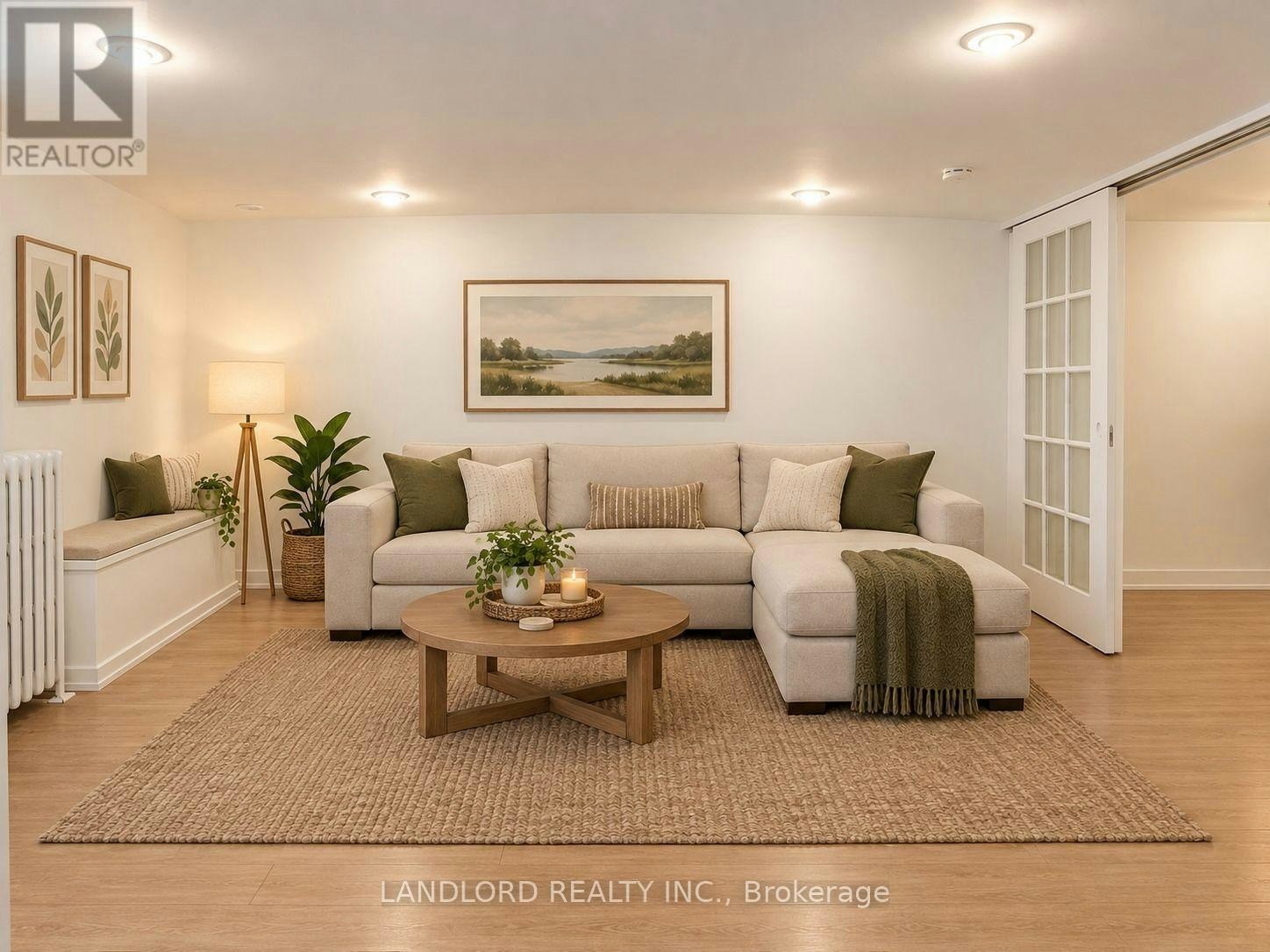 BSMT-114 Bellefair Avenue, Toronto, ON, M4L 3T8