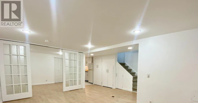 BSMT-114 Bellefair Avenue, Toronto, ON, M4L 3T8 - 2