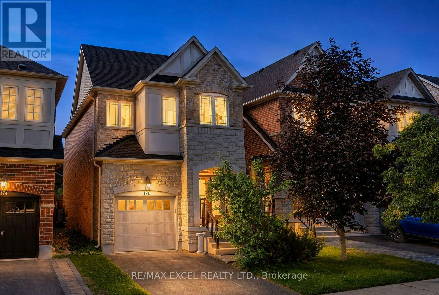 176 Sir Sanford Fleming Way, Vaughan, ON, L6A 0V4