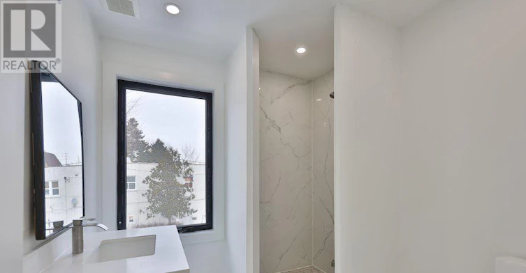 2A-172 Royal York Road, Toronto, ON, M8V 2V4 - 6