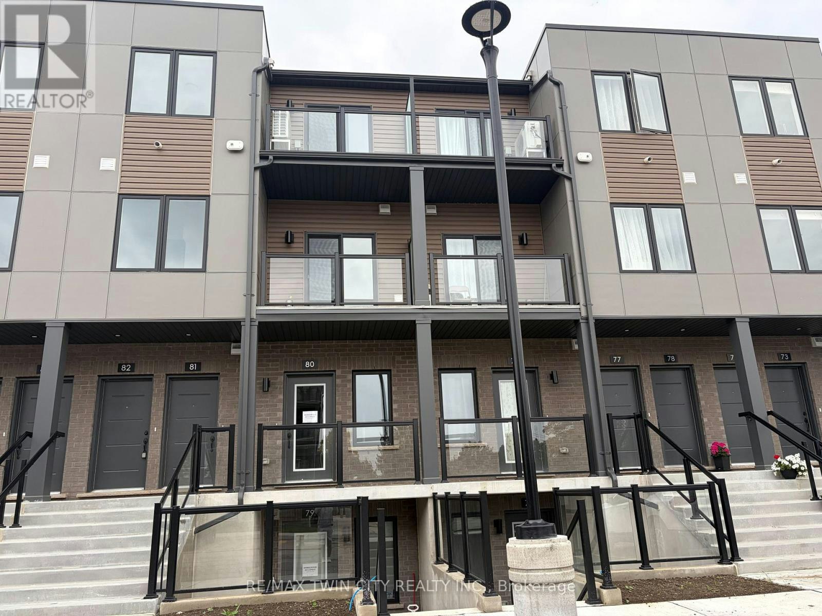 80-42 Lowes Road W, Guelph, ON, N1G 0K8
