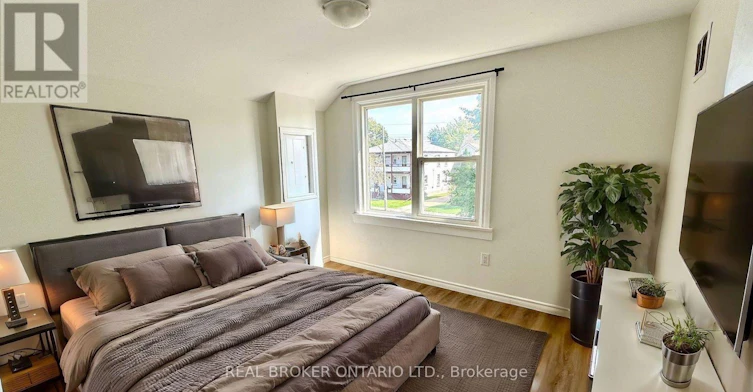 UPPER-301 Wallace Ave Avenue S, Welland, ON, L3B 1R8 - 4