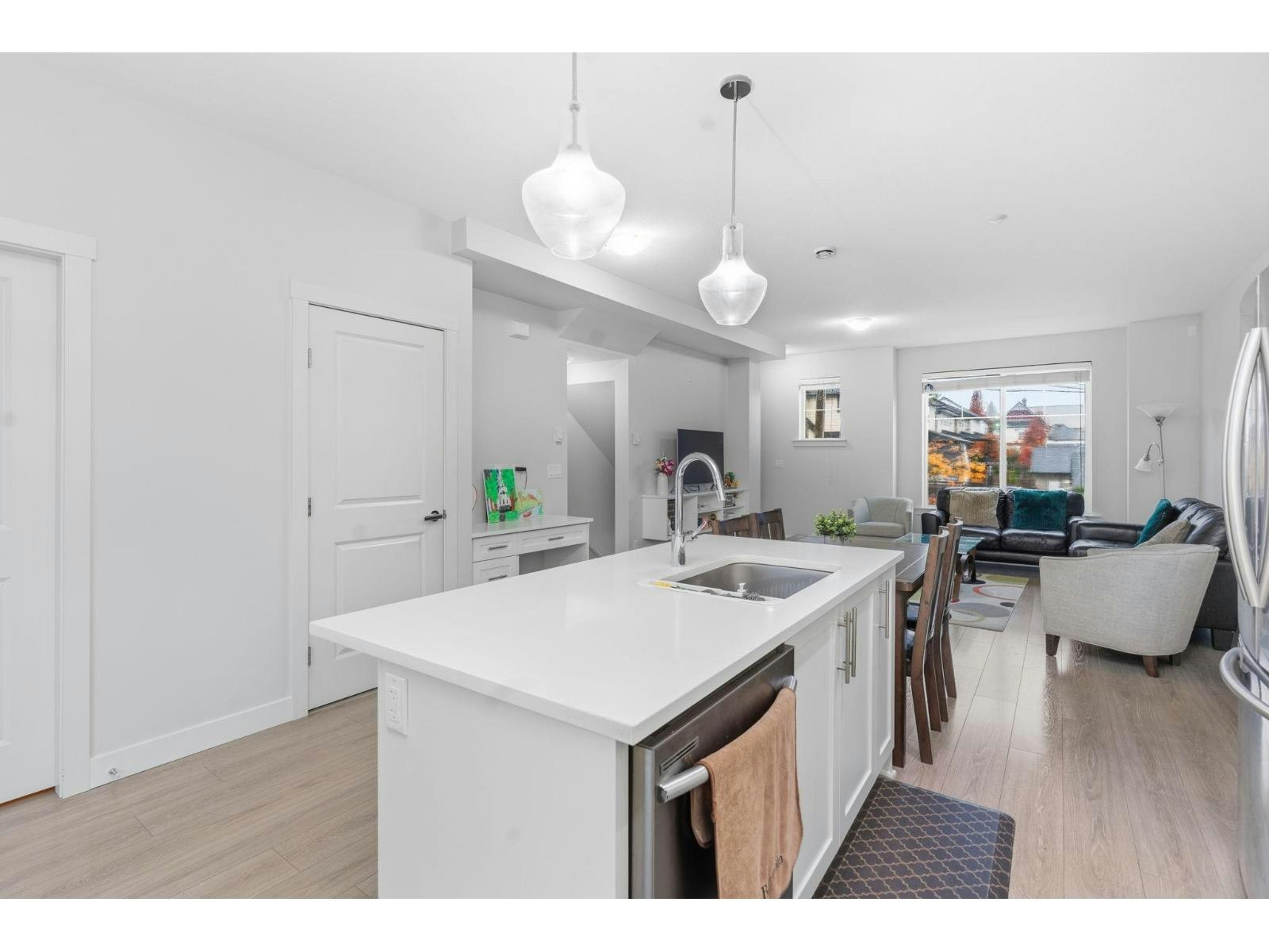 147-6030 142 Street, Surrey, BC, V3X 0J5 - 7