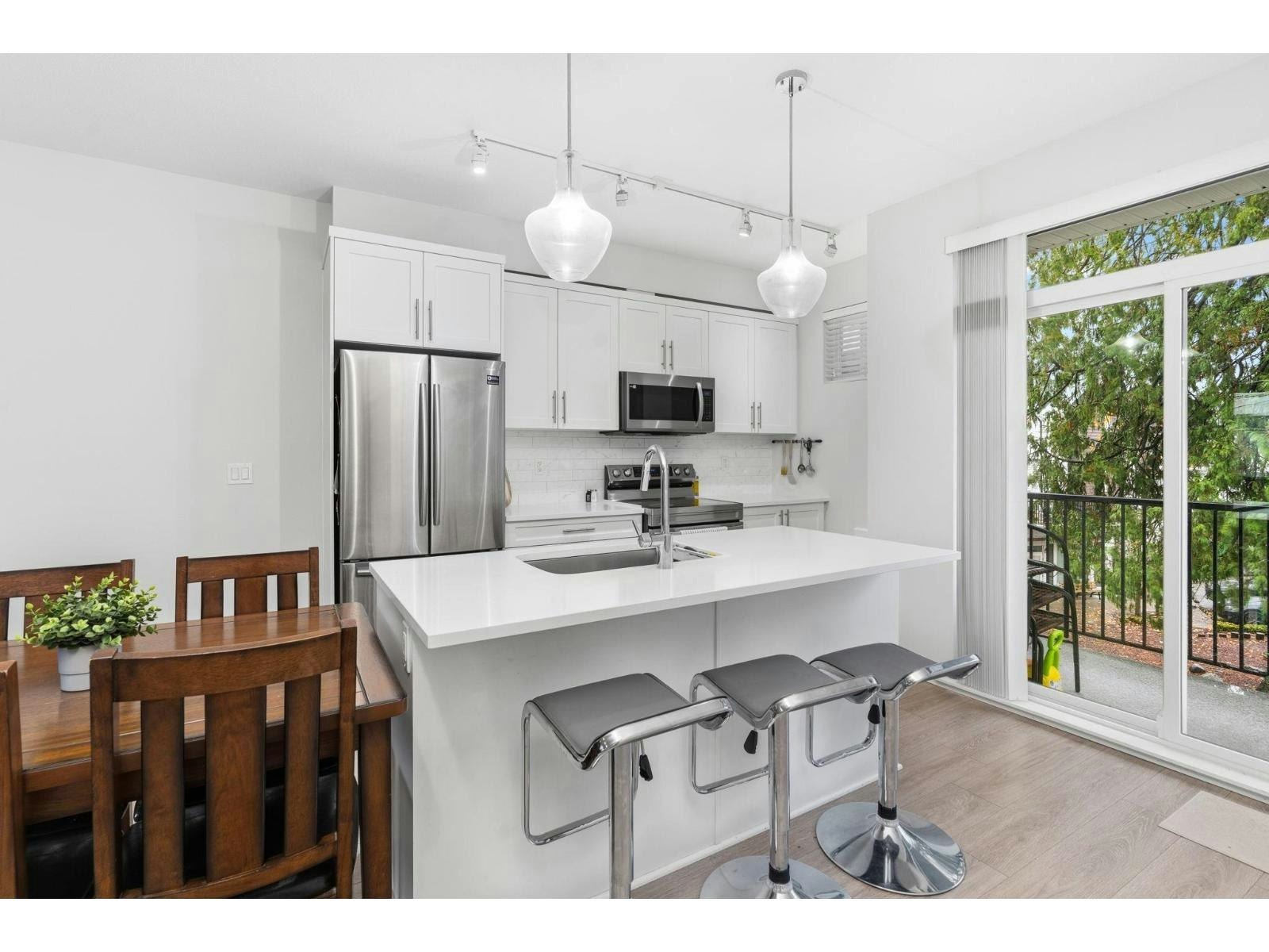 147-6030 142 Street, Surrey, BC, V3X 0J5 - 6
