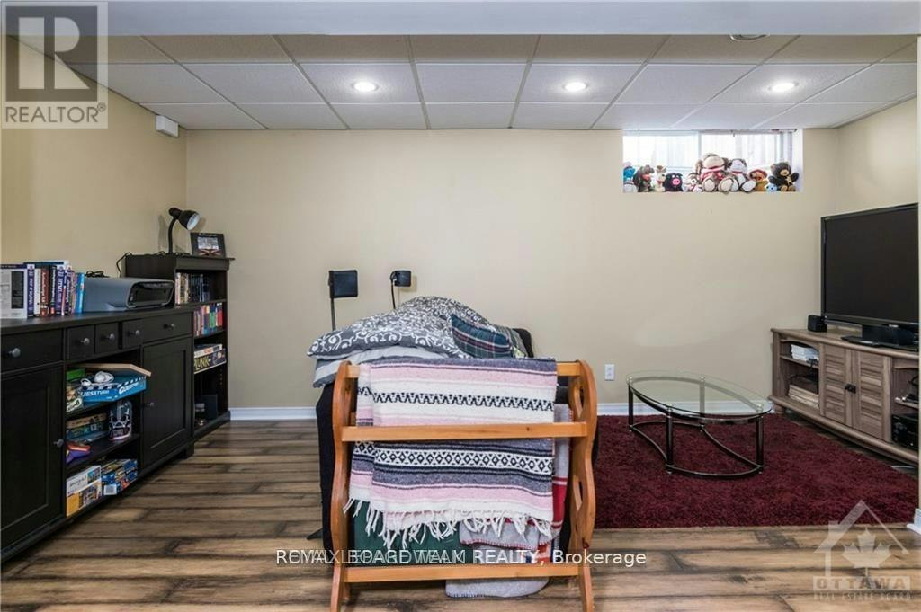 4291 Owl Valley Drive, Ottawa, ON, K1V 1L8 - 23