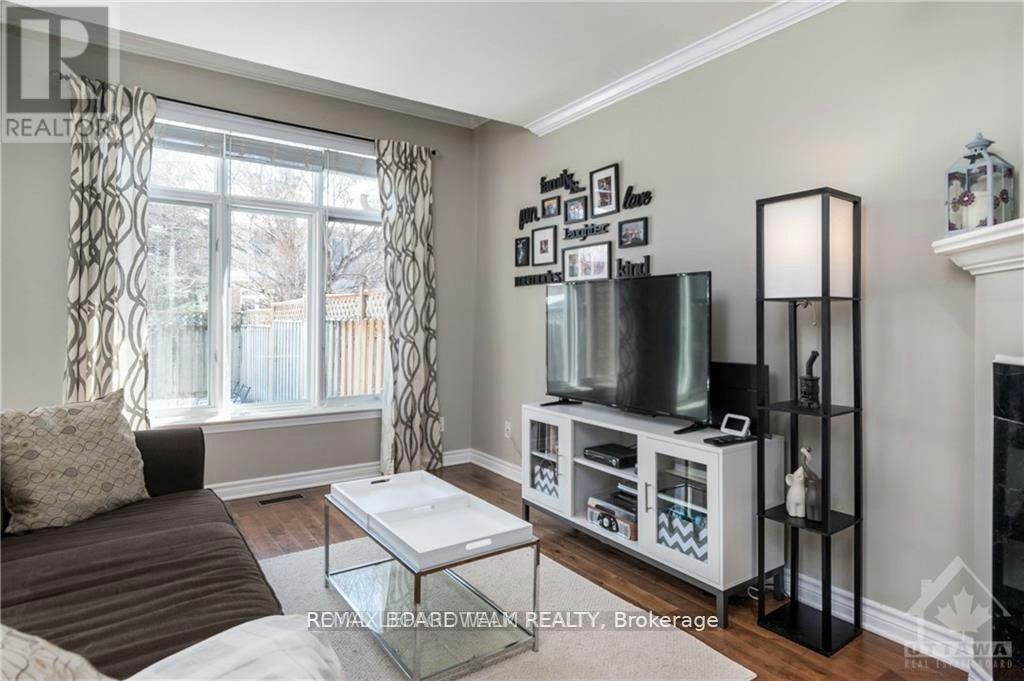 4291 Owl Valley Drive, Ottawa, ON, K1V 1L8 - 7
