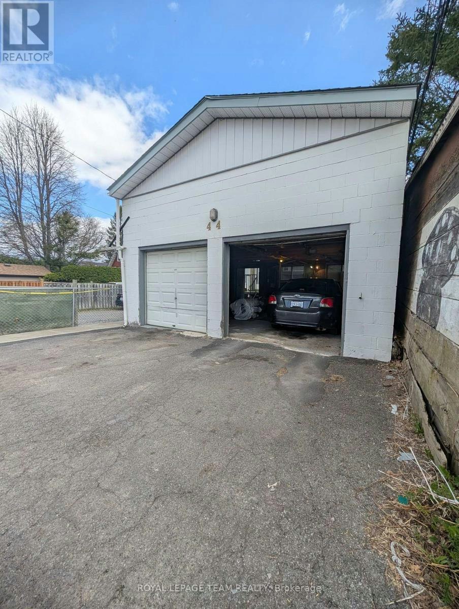 2-44 Spadina Avenue, Ottawa, ON, K1Y 2B6 - 15