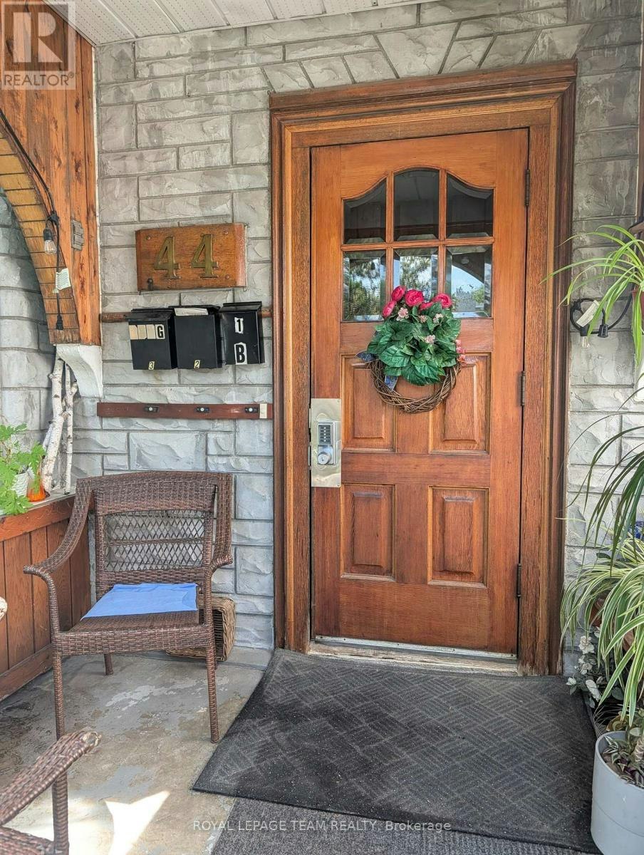 2-44 Spadina Avenue, Ottawa, ON, K1Y 2B6 - 4