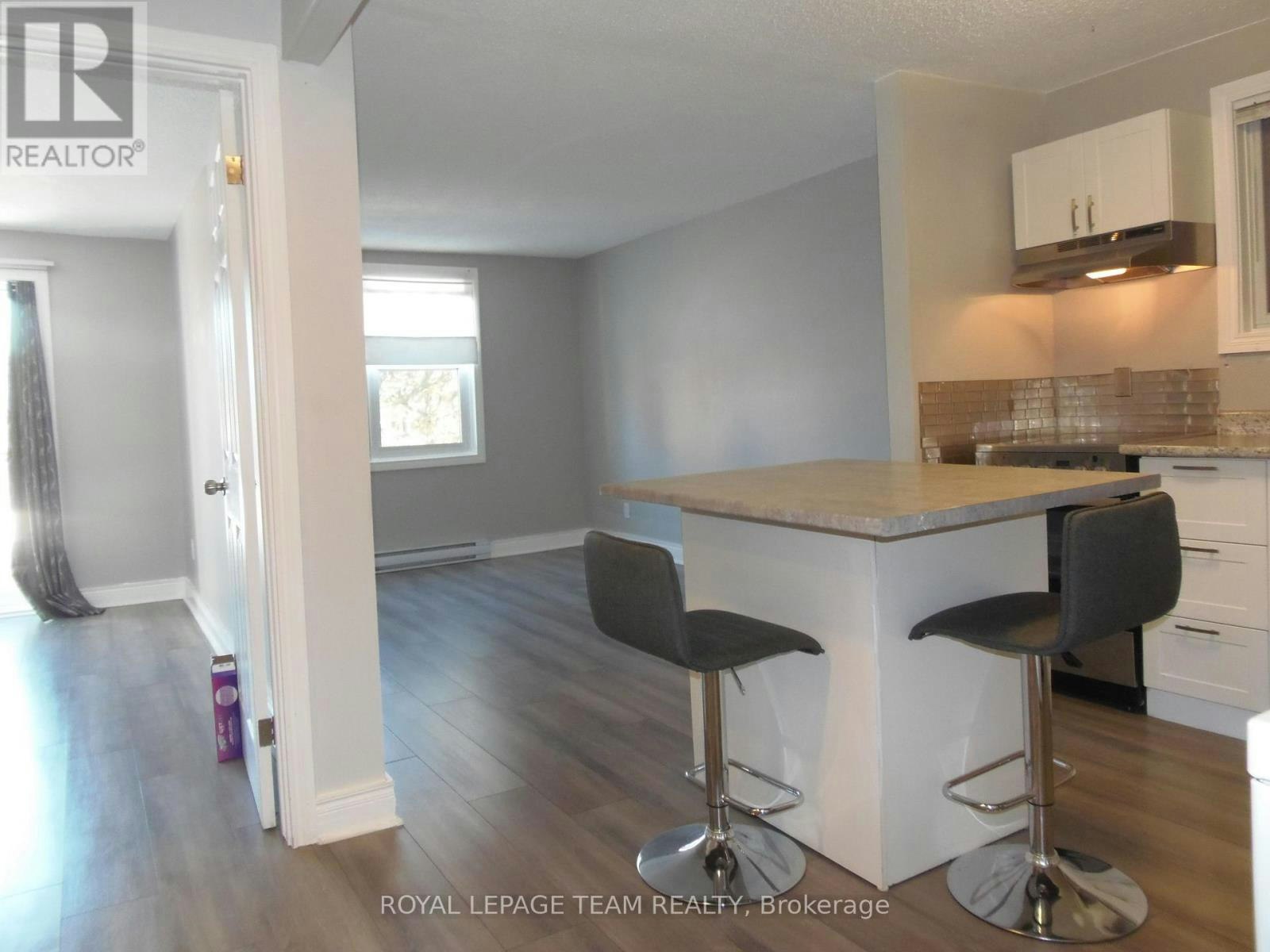 2-44 Spadina Avenue, Ottawa, ON, K1Y 2B6 - 5