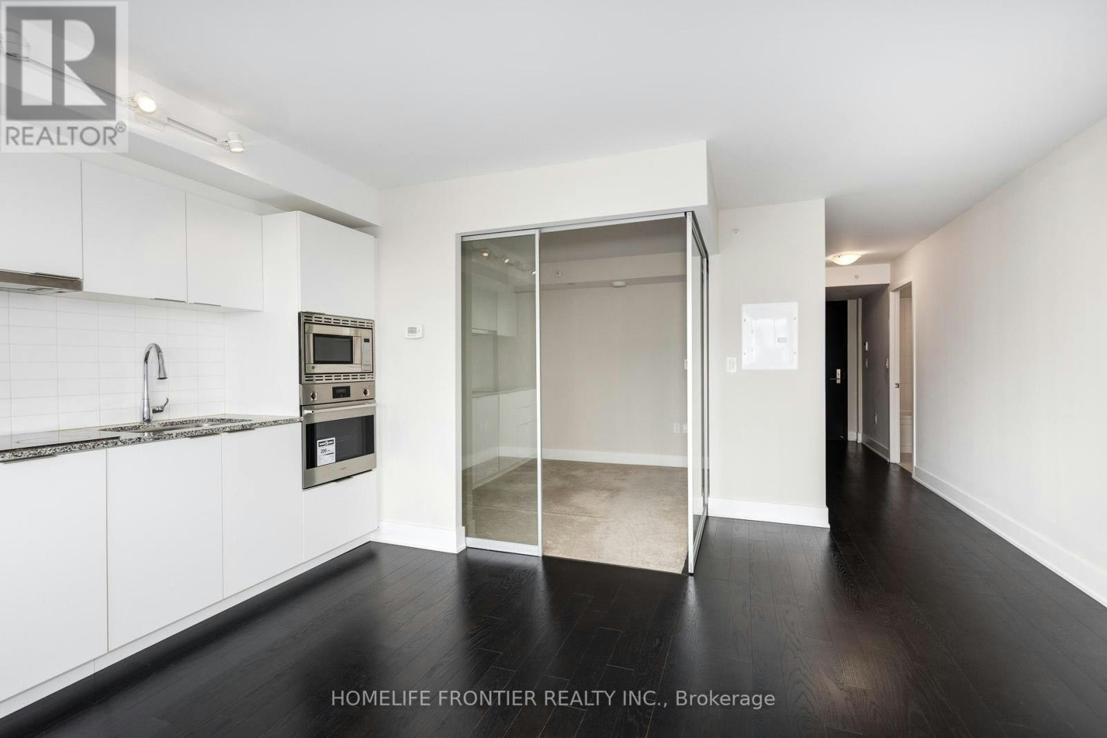 2310-955 Bay Street, Toronto, ON, M5S 0C6 - 7