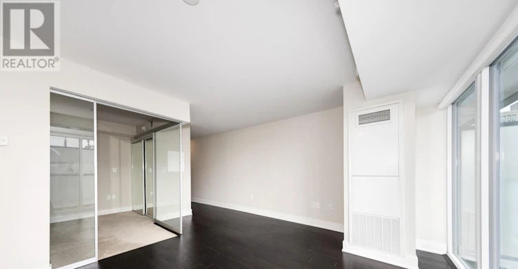 2310-955 Bay Street, Toronto, ON, M5S 0C6 - 4