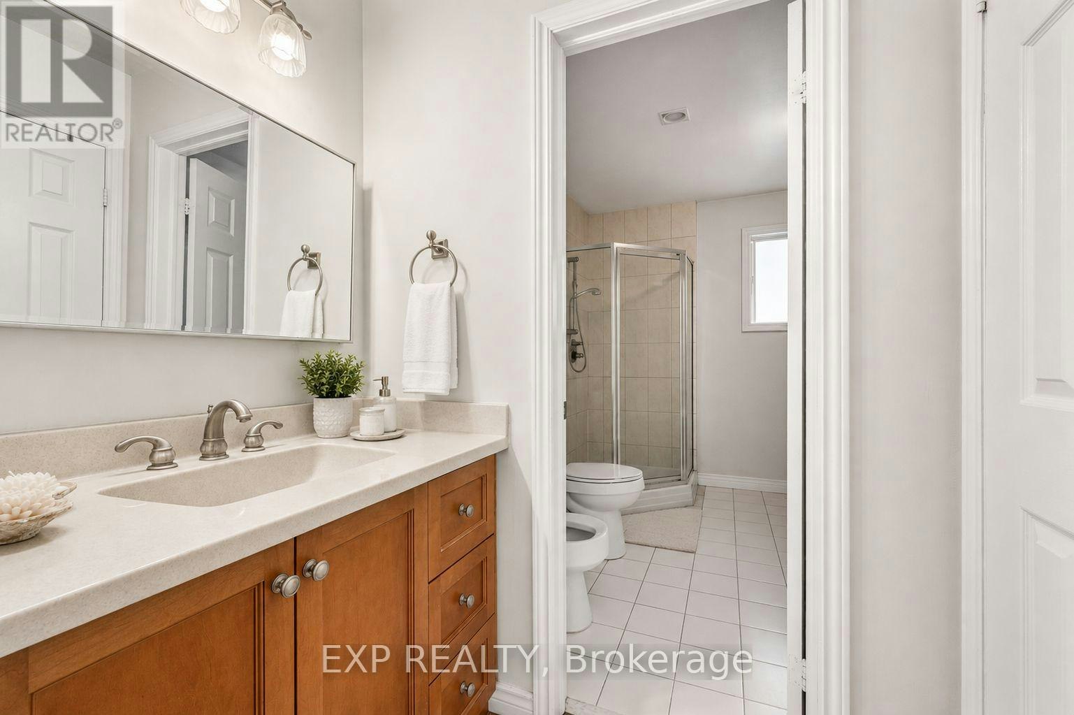 16 Wainwright Avenue, Richmond Hill, ON, L4C 5R5 - 20
