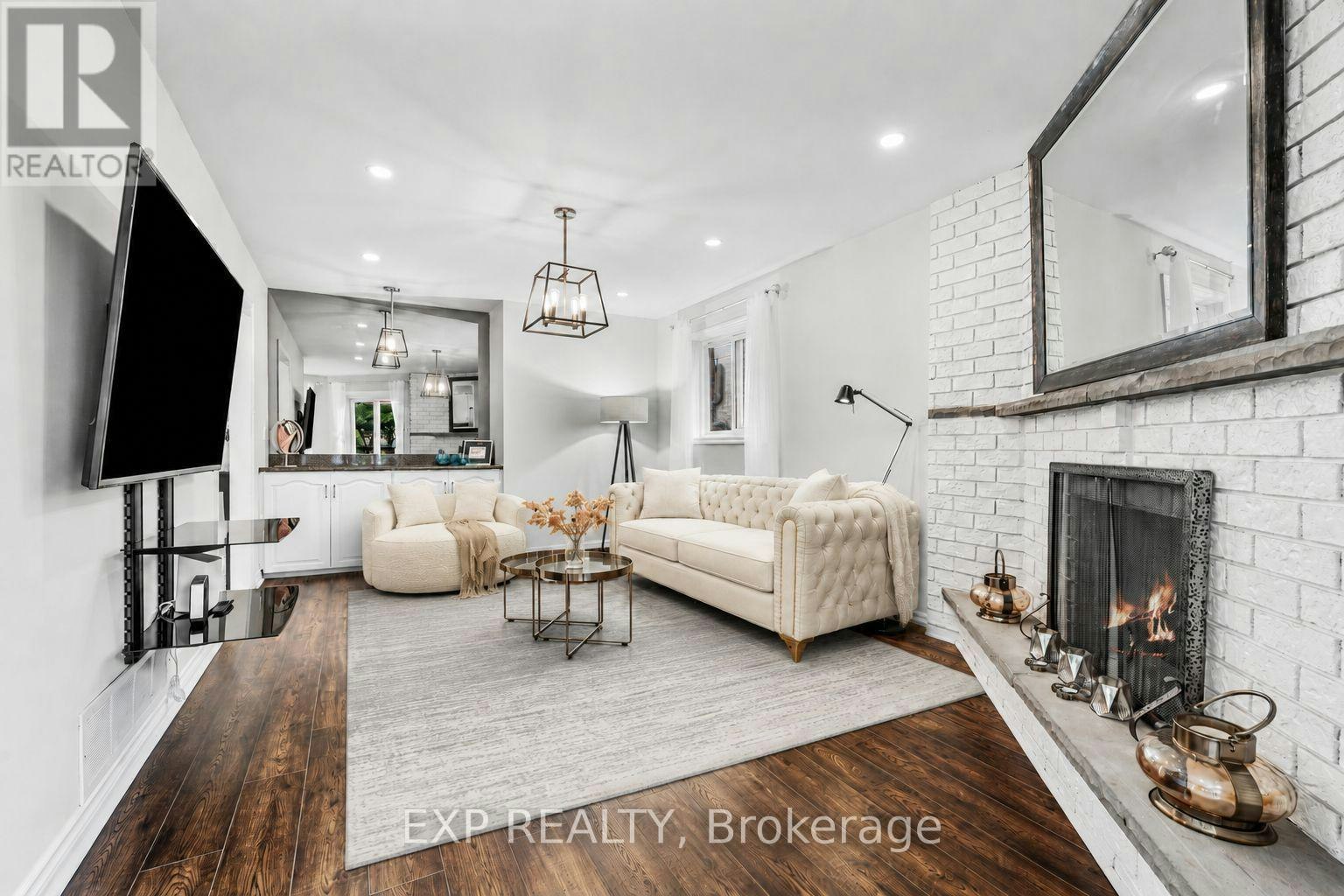 16 Wainwright Avenue, Richmond Hill, ON, L4C 5R5 - 14
