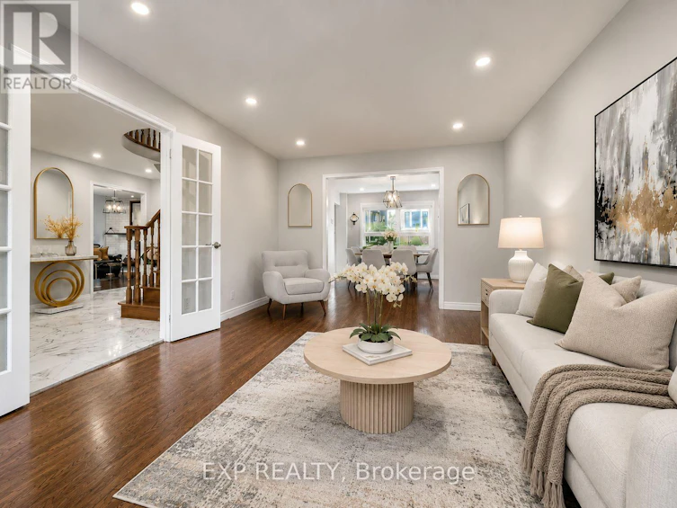 16 Wainwright Avenue, Richmond Hill, ON, L4C 5R5 - 6