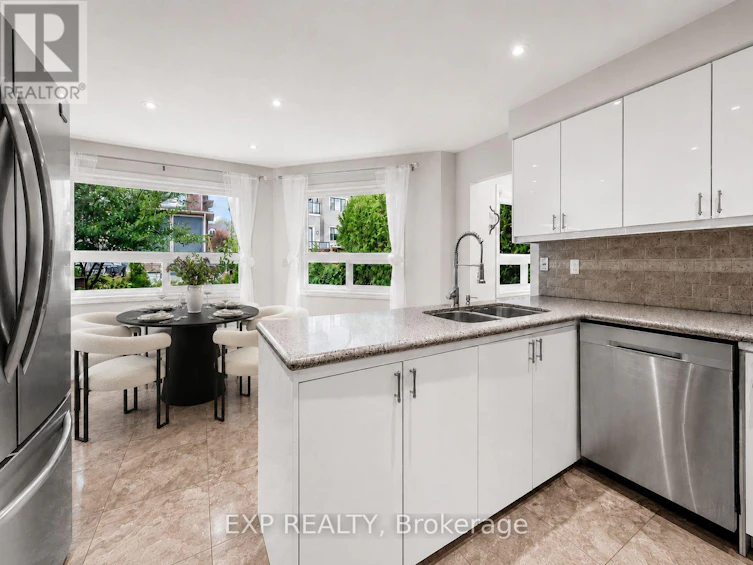 16 Wainwright Avenue, Richmond Hill, ON, L4C 5R5 - 10