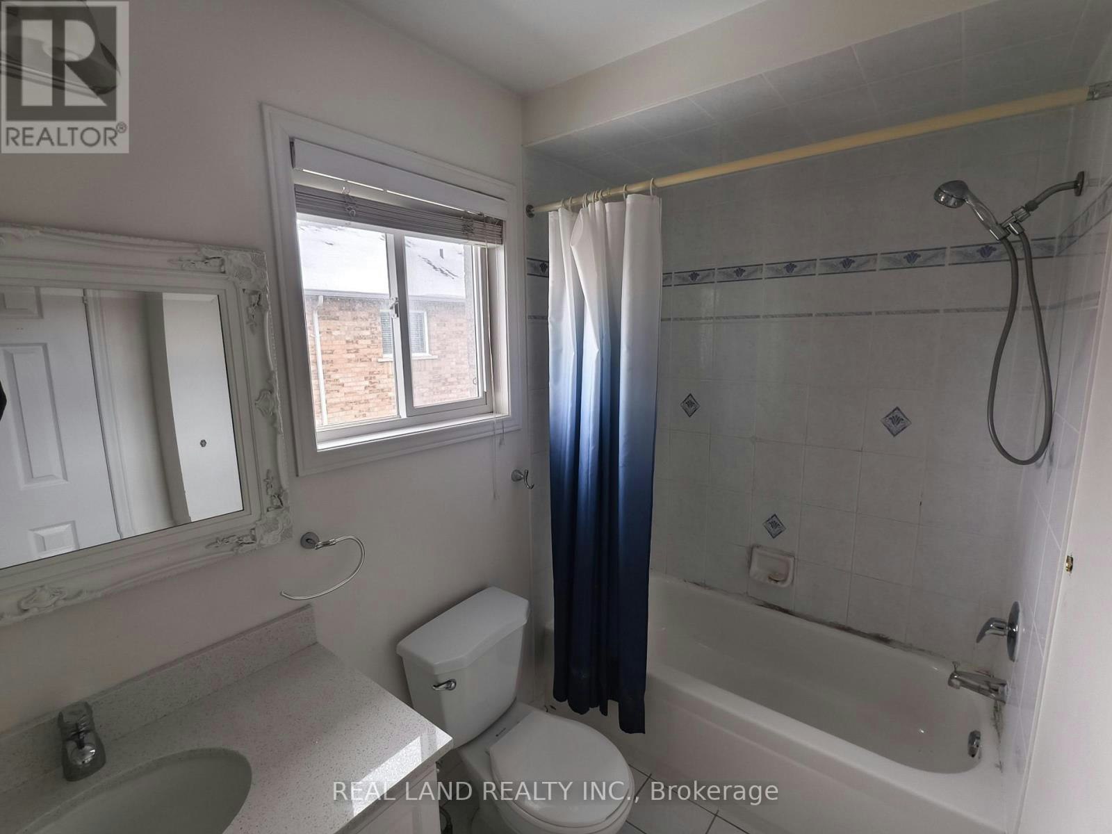 68 Waterton Crescent, Richmond Hill, ON, L4B 4L2 - 17