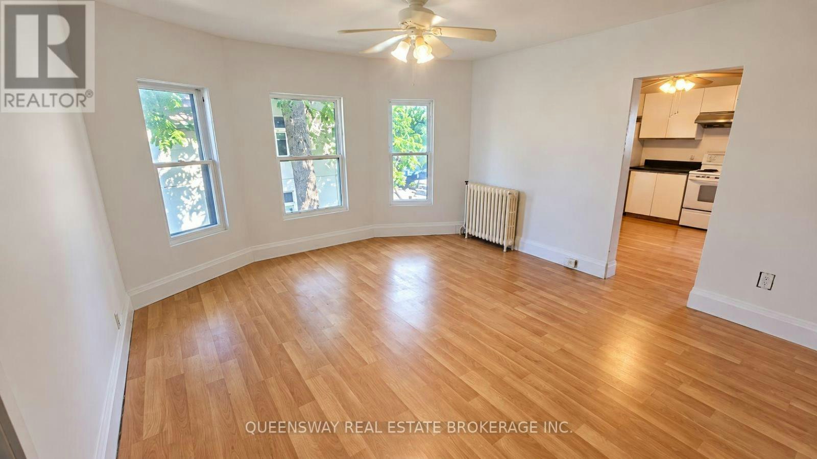 2-73 Mary Street, Barrie, ON, L4N 1T2 - 4