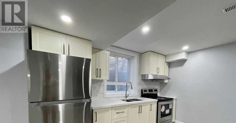BSMT-32 Stephanie Avenue, Brampton, ON, L6Y 0R8 - 2