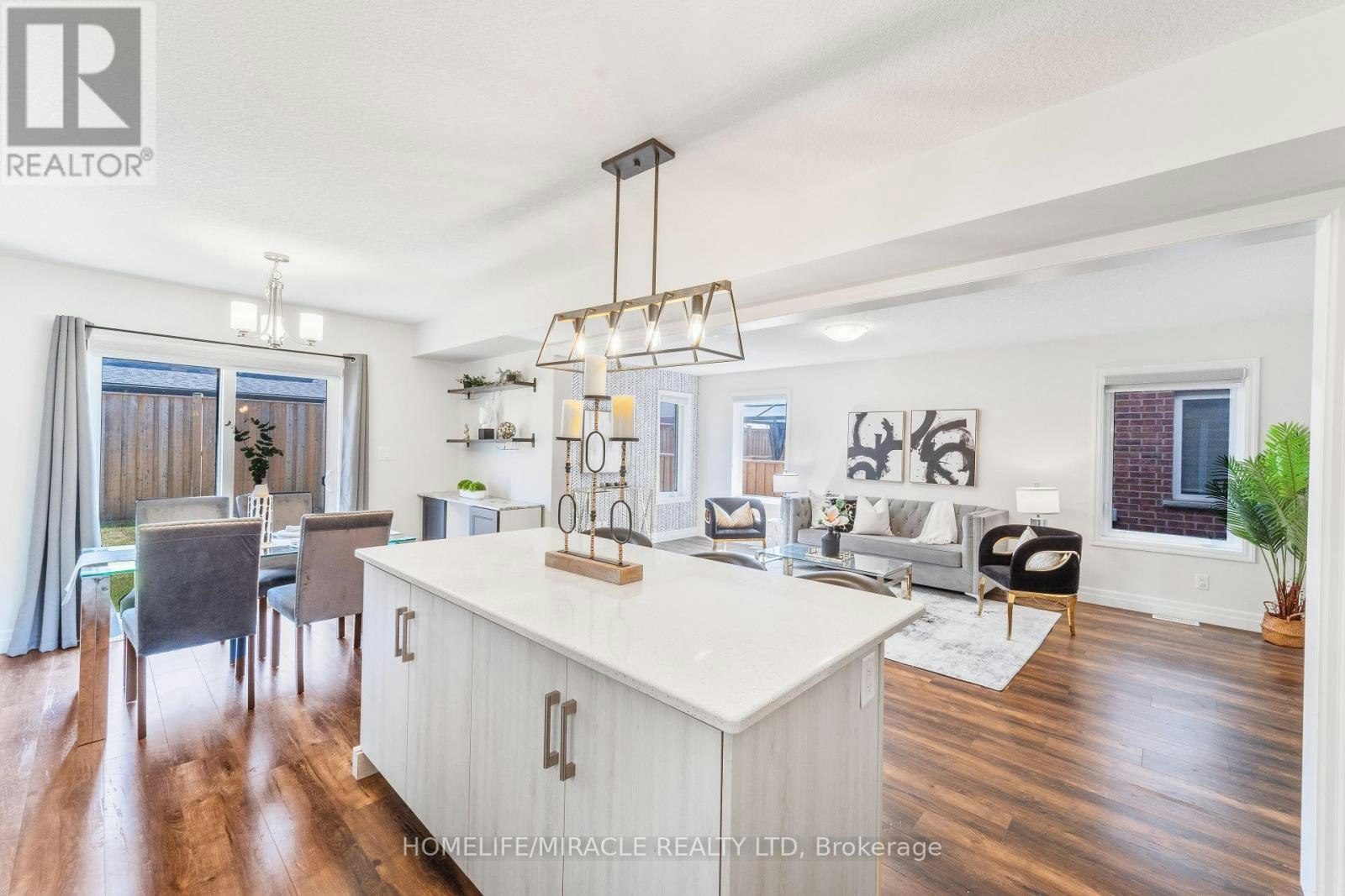 53 Robertson Drive, Stratford, ON, N5A 0J6 - 3