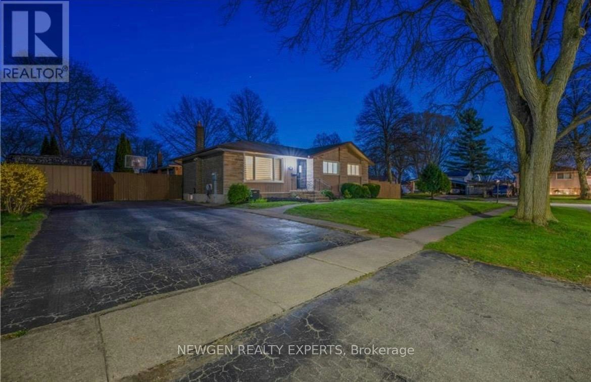 5056 Heather Avenue, Niagara Falls, ON, L2E 5J2 - 2
