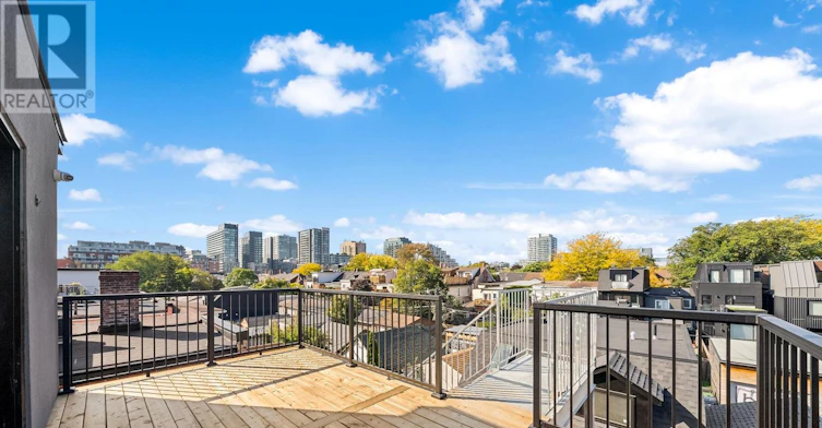 4 - 3RD FLOOR-158 Dovercourt Road, Toronto, ON, M6J 3C4 - 10
