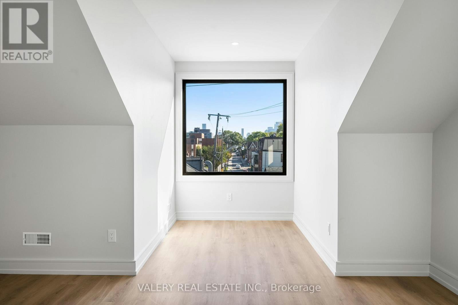4 - 3RD FLOOR-158 Dovercourt Road, Toronto, ON, M6J 3C4 - 16