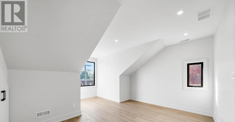 4 - 3RD FLOOR-158 Dovercourt Road, Toronto, ON, M6J 3C4 - 14