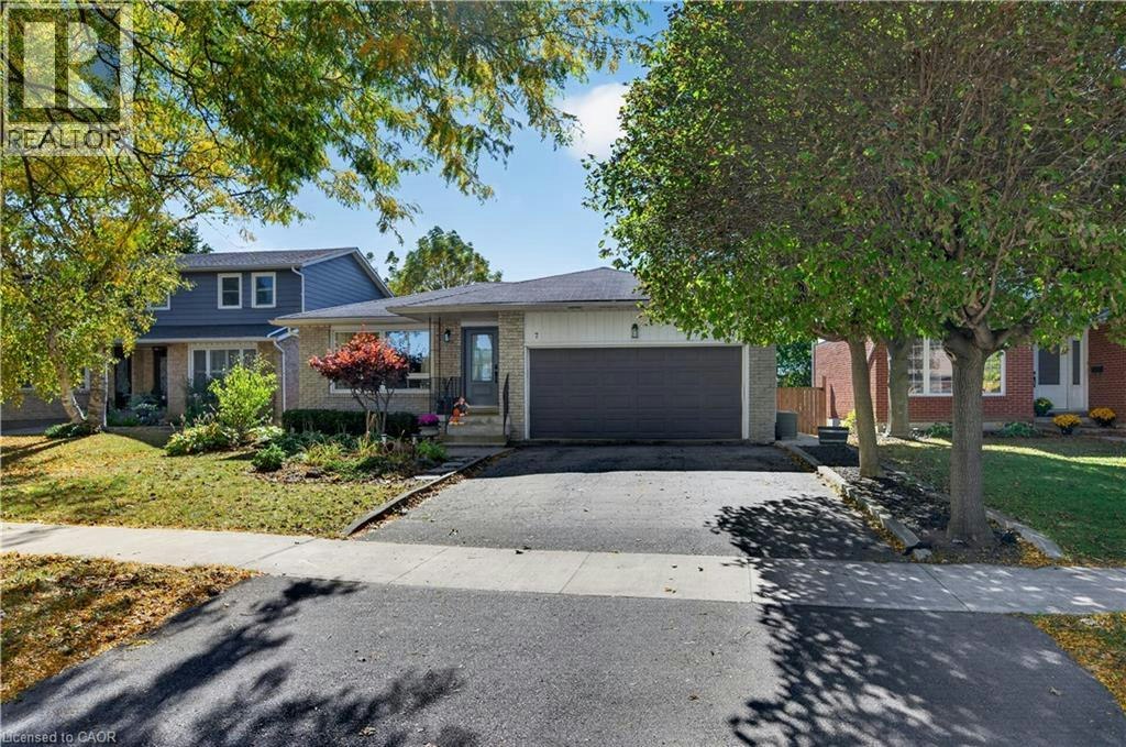 7 Fern Avenue, Hamilton, ON, L0R 2H6