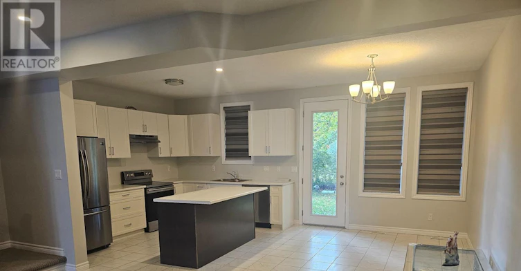 2039 Cedarpark Drive, London, ON, N5X 0N2 - 2