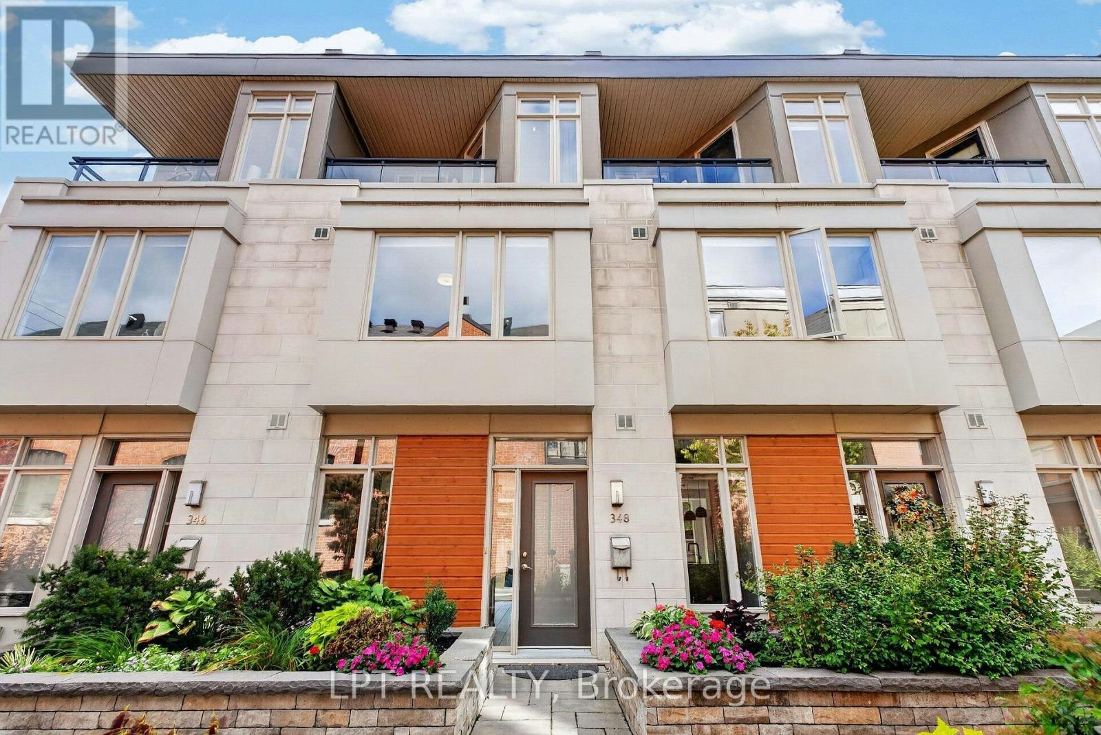 348 Ravenhill Avenue E, Ottawa, ON, K2A 1S5