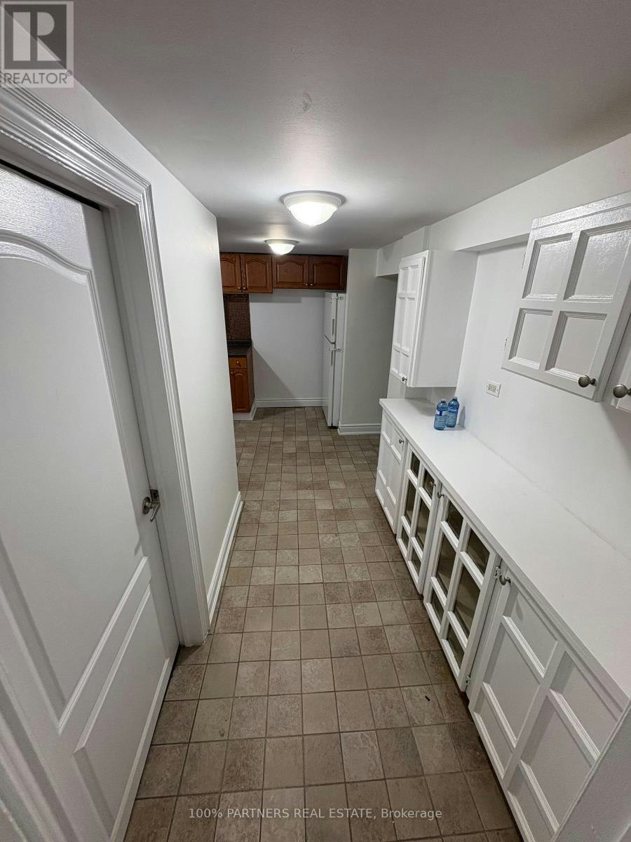 BSMT-68 Marlin Court, Newmarket, ON, L3Y 2W8 - 5