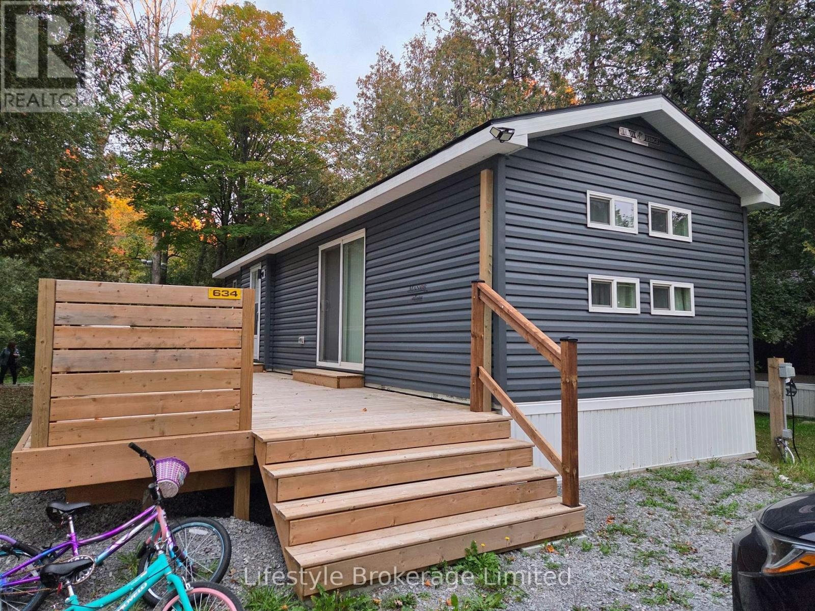 634 Blueberry Lane, Scugog, ON, L9L 1B4