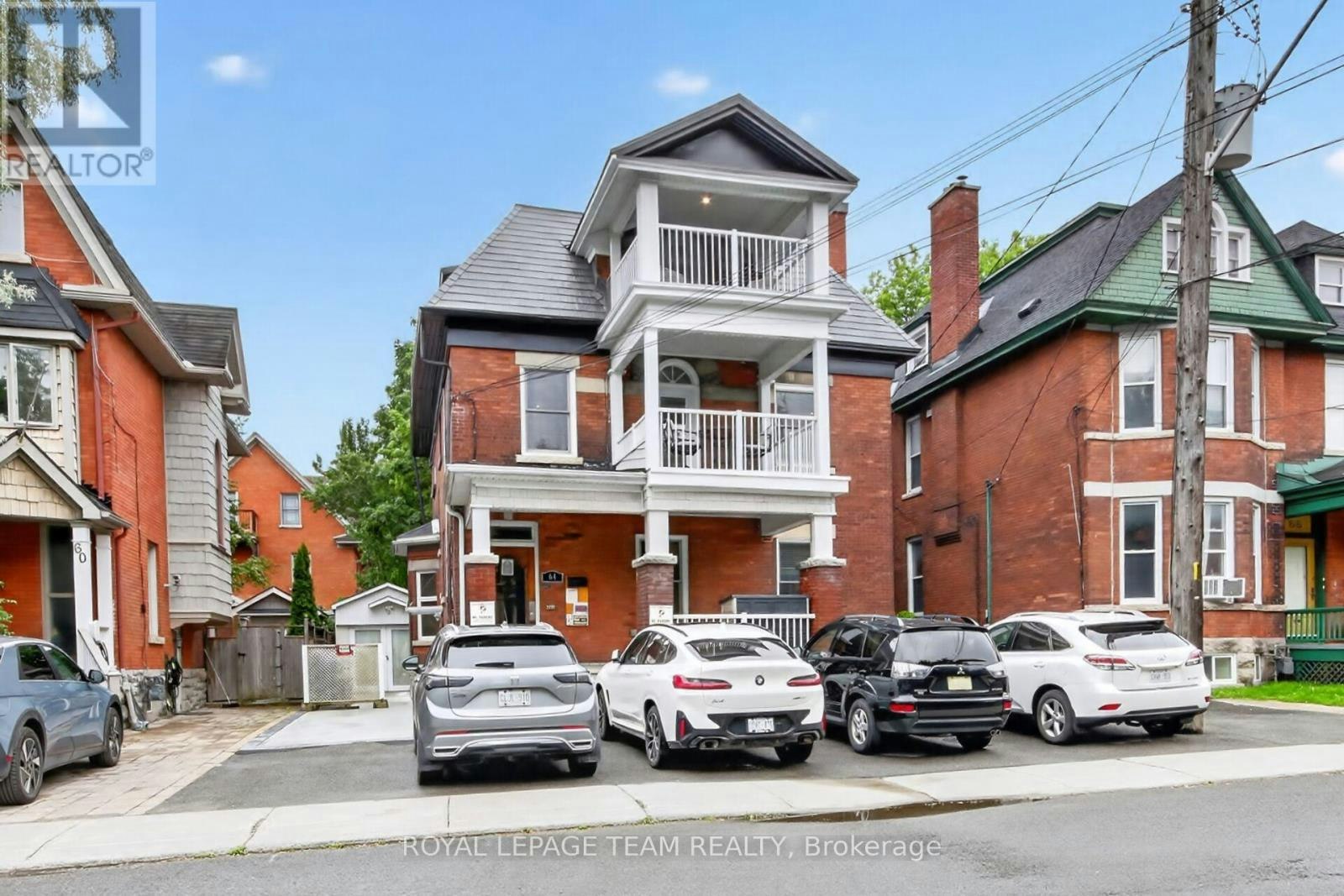 64 Delaware Avenue, Ottawa, ON, K2P 0Z3