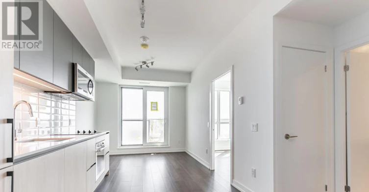 631-150 Logan Avenue, Toronto, ON, M4M 0E4