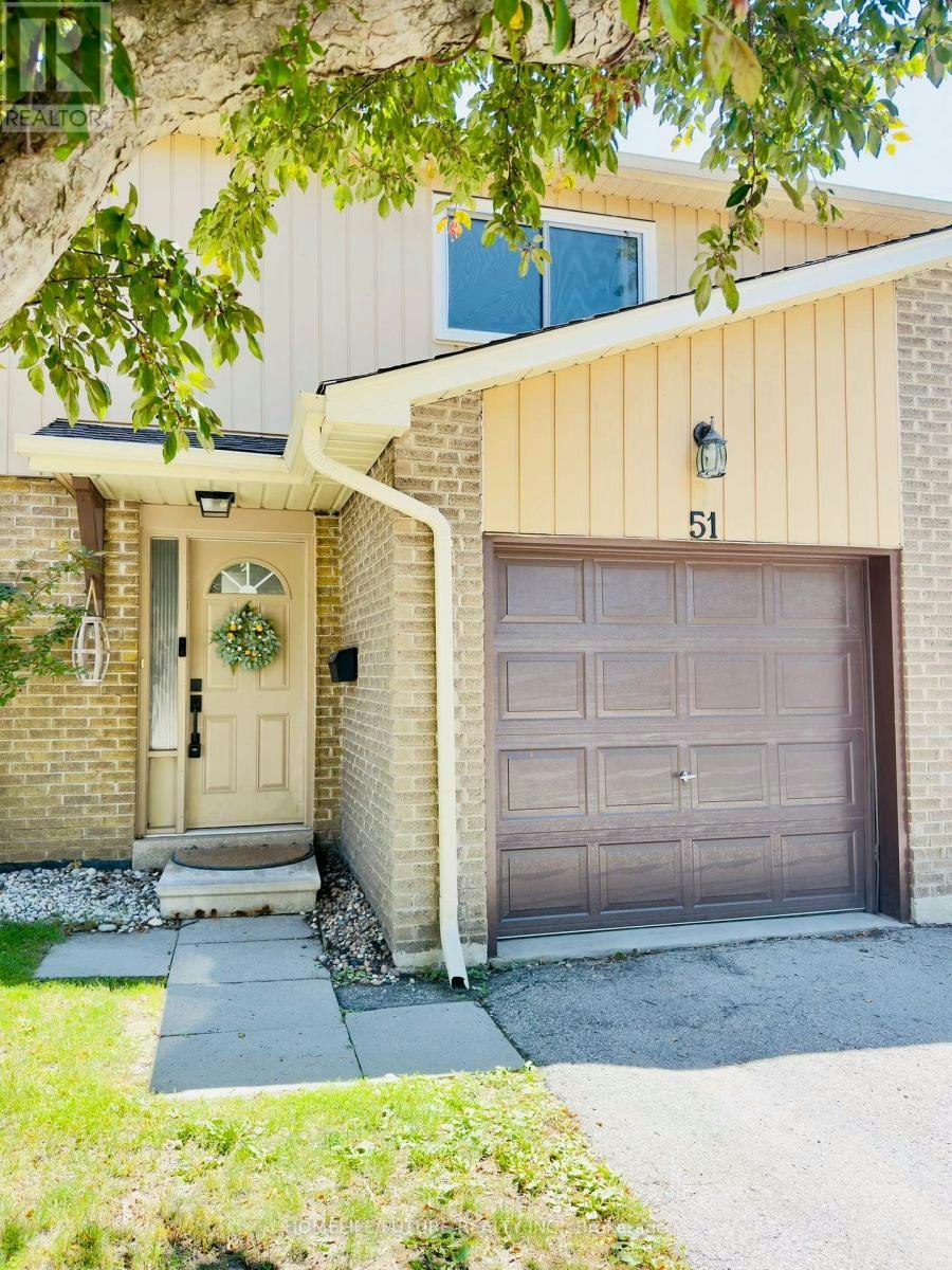 51-51 Paulander Drive, Kitchener, ON, N2M 5E5