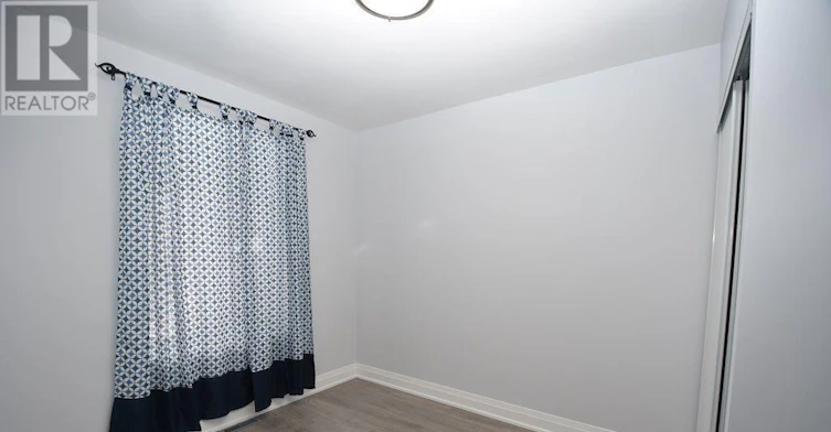 FRONT-319 Senlac Road, Toronto, ON, M2R 1R2 - 10