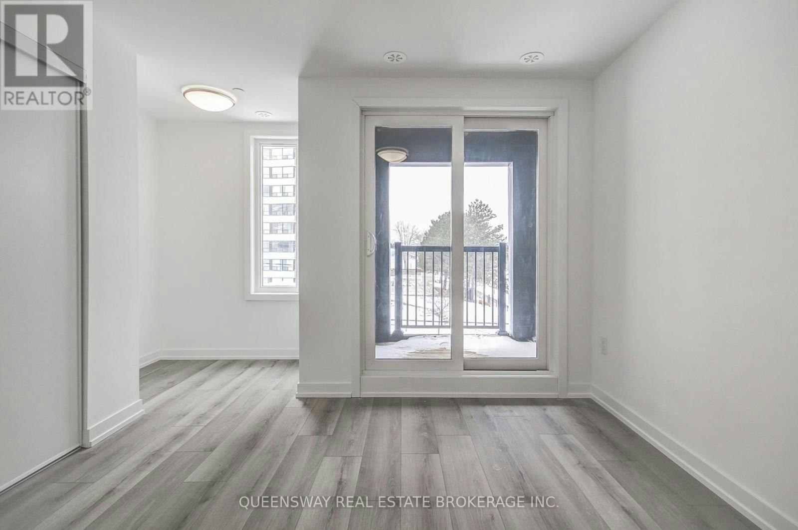 28-3079 Pharmacy Avenue, Toronto, ON, M1T 1H8 - 12