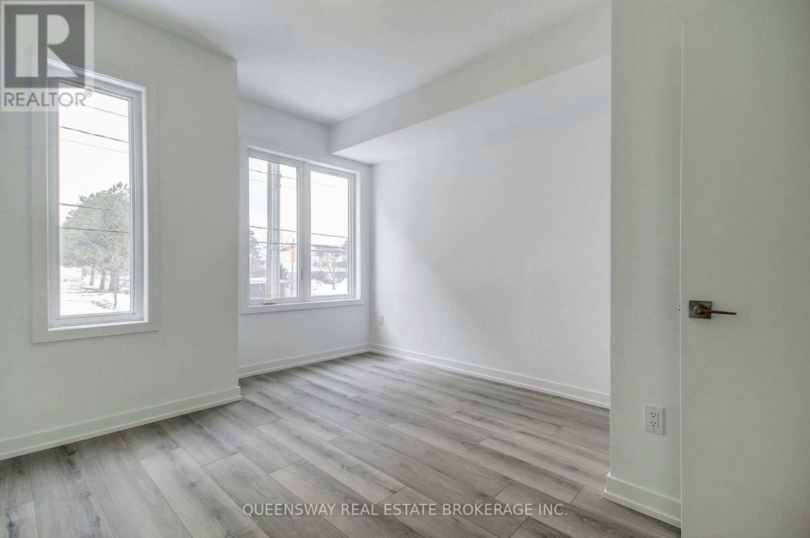 28-3079 Pharmacy Avenue, Toronto, ON, M1T 1H8 - 8