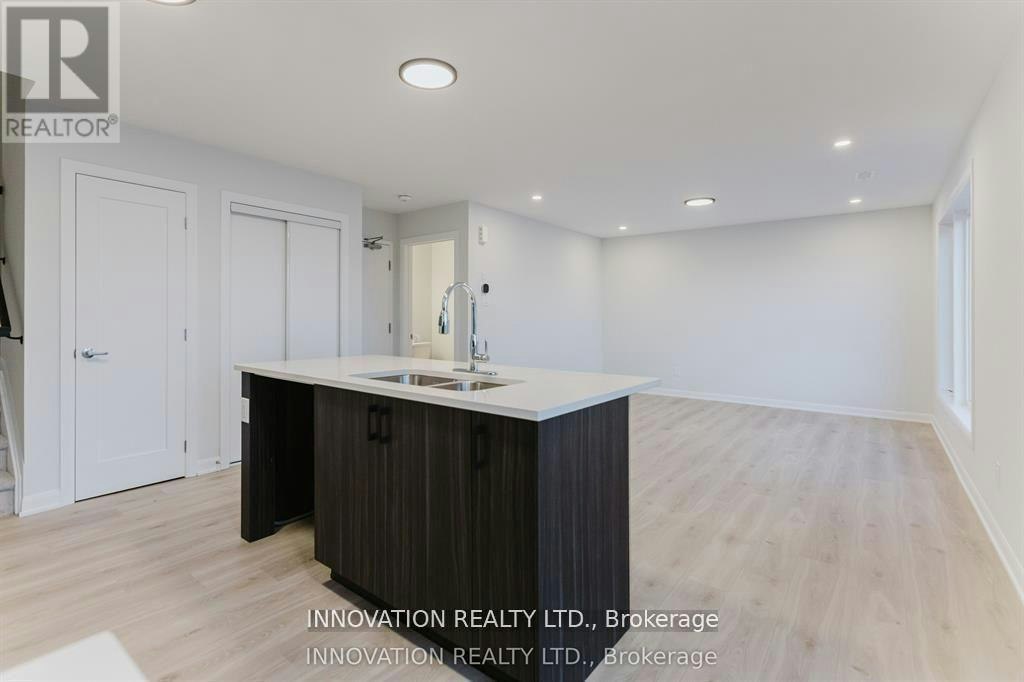 101 Glenroy Gilbert Drive, Ottawa, ON, K2J 7N6 - 9