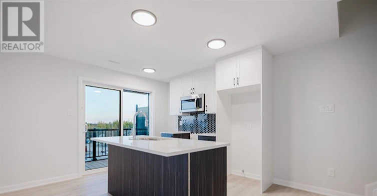 101 Glenroy Gilbert Drive, Ottawa, ON, K2J 7N6 - 7