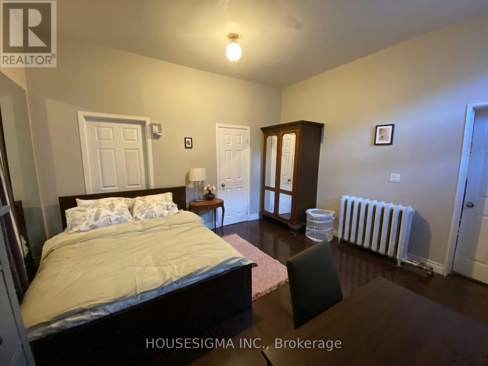 MAIN 1-104 Pembroke Street, Toronto, ON, M5A 2N8 - 8