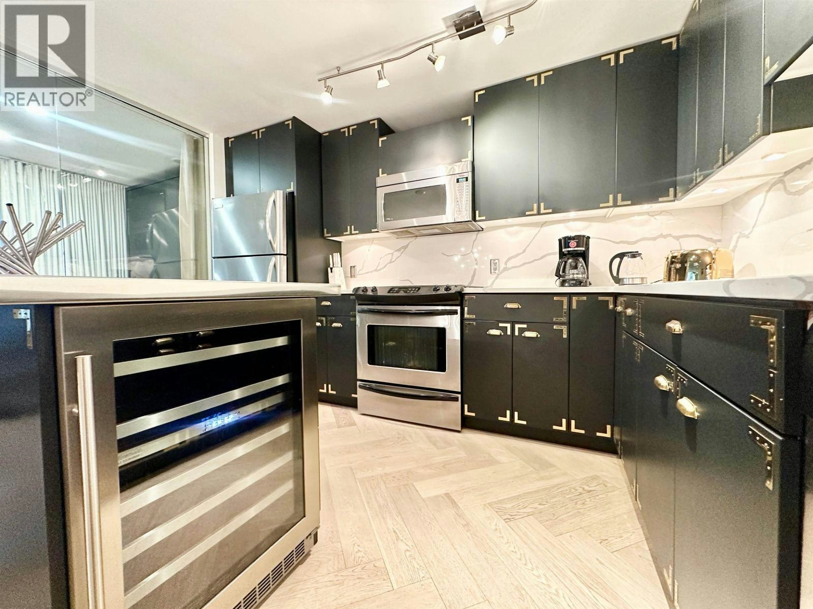 5-4-550 Beatty Street, Vancouver, BC, V6B 2L3 - 13
