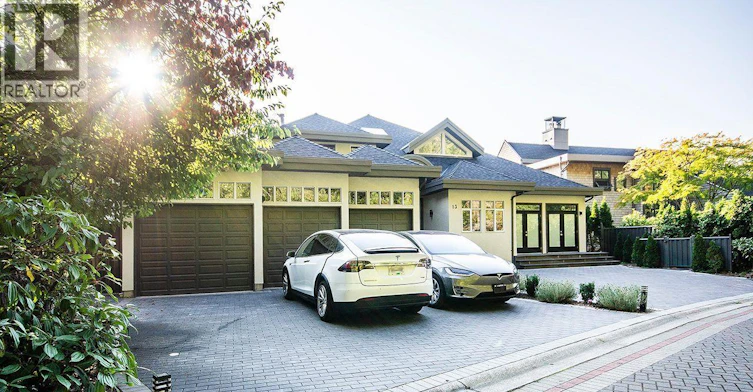 13 Ocean Point Drive, Vancouver, BC, V7W 3G7 - 10