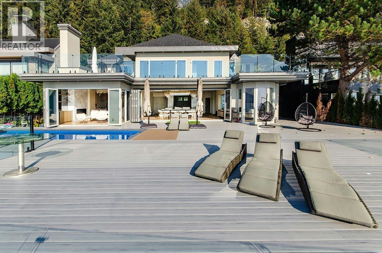 13 Ocean Point Drive, Vancouver, BC, V7W 3G7 - 9