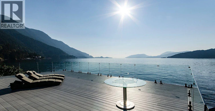 13 Ocean Point Drive, Vancouver, BC, V7W 3G7 - 11
