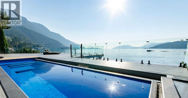 13 Ocean Point Drive, Vancouver, BC, V7W 3G7 - 15