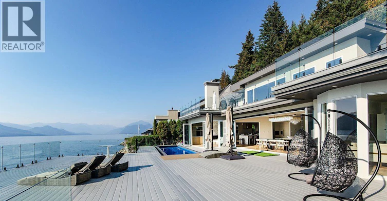 13 Ocean Point Drive, Vancouver, BC, V7W 3G7 - 17