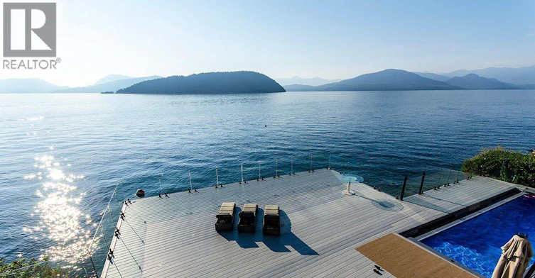 13 Ocean Point Drive, Vancouver, BC, V7W 3G7 - 8